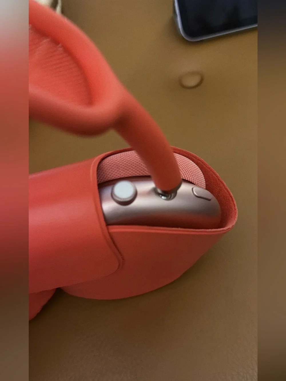 Apple AirPods Max 1st Gen lightning